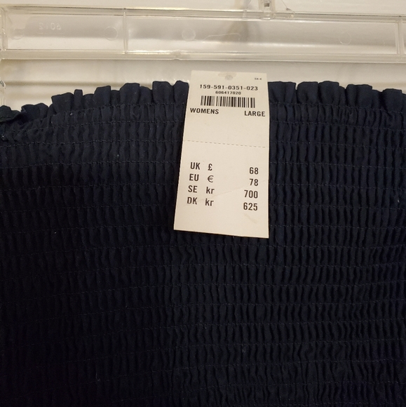 Dress - Picture 2 of 4